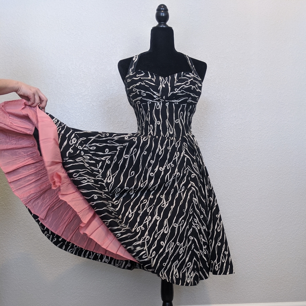 🍧Girls from Savoy Traced Twirls Dress